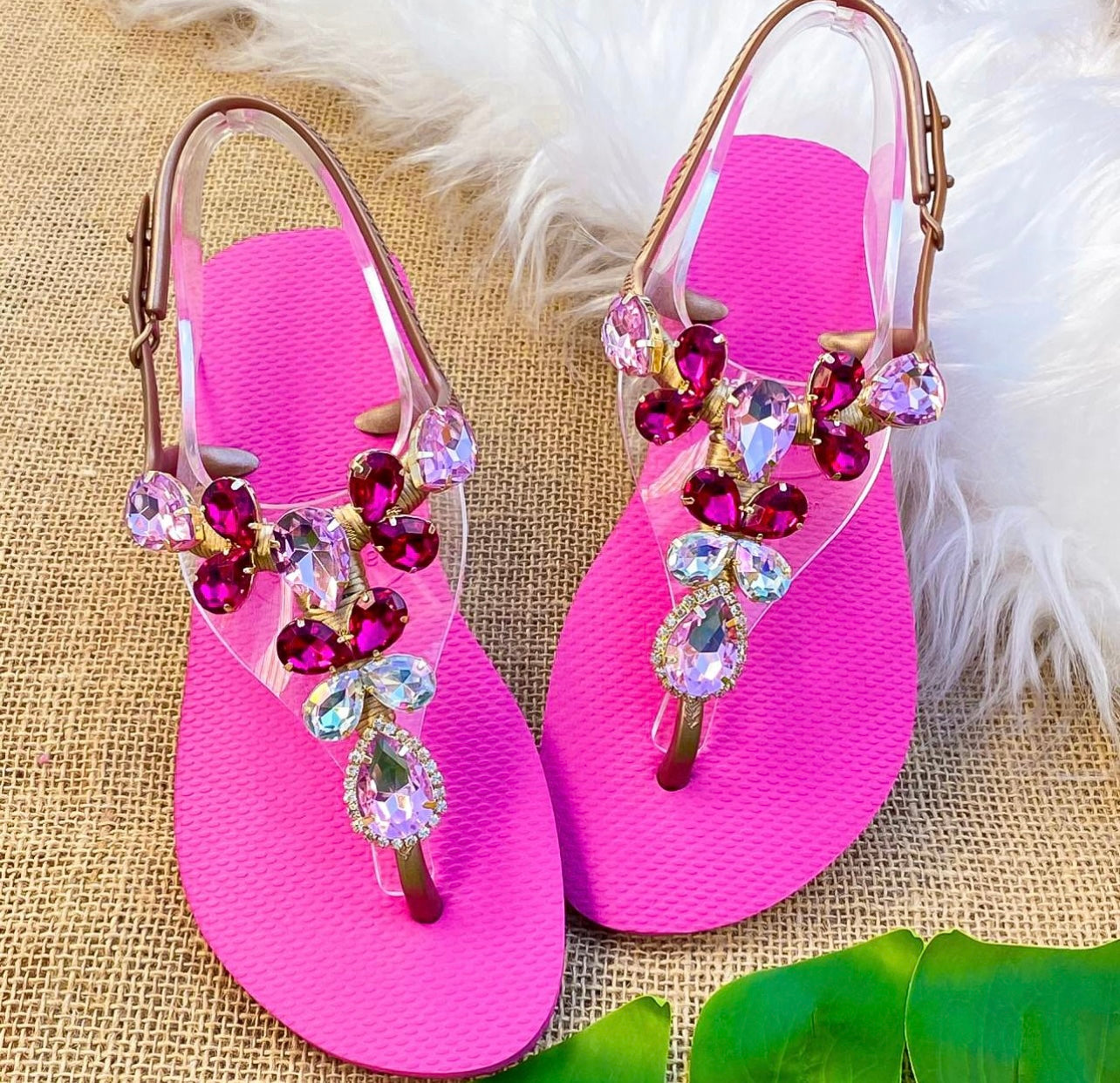 Hot pink sandal (9/10) in stock – Mata Xios Boutique