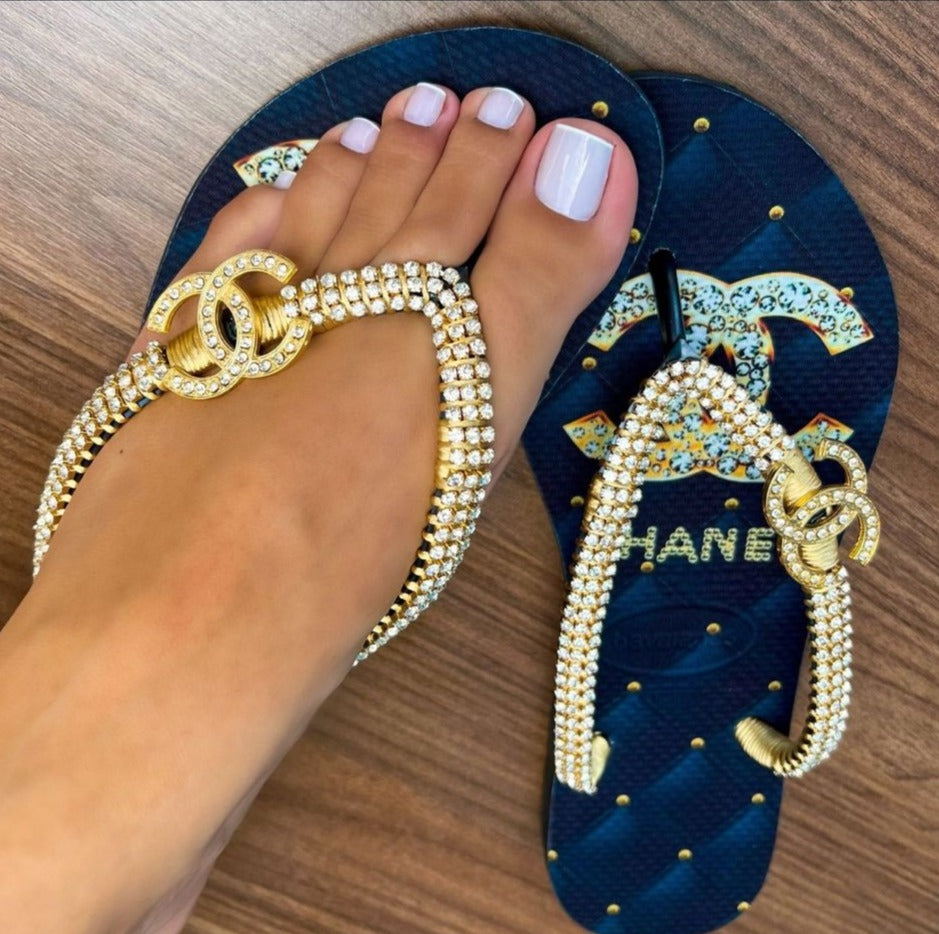 Size 12 womens hot sale bling flip flops