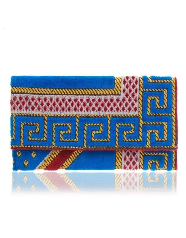 Niki Clutches
