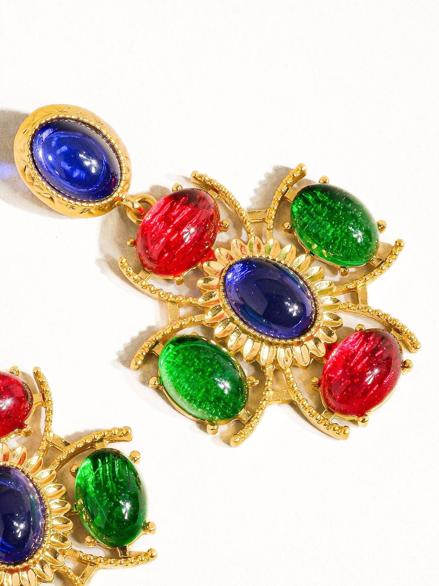 Phoenix 18K Gold Vintage Large Cross Earring