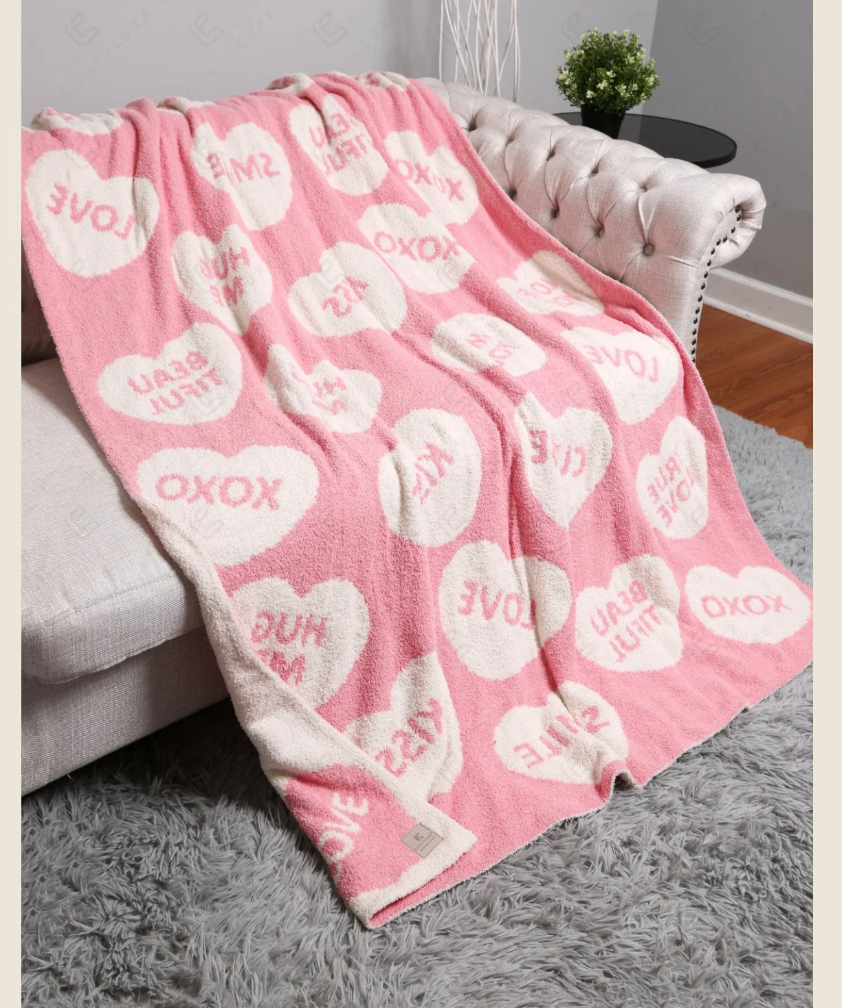 Kardoula throw blankets