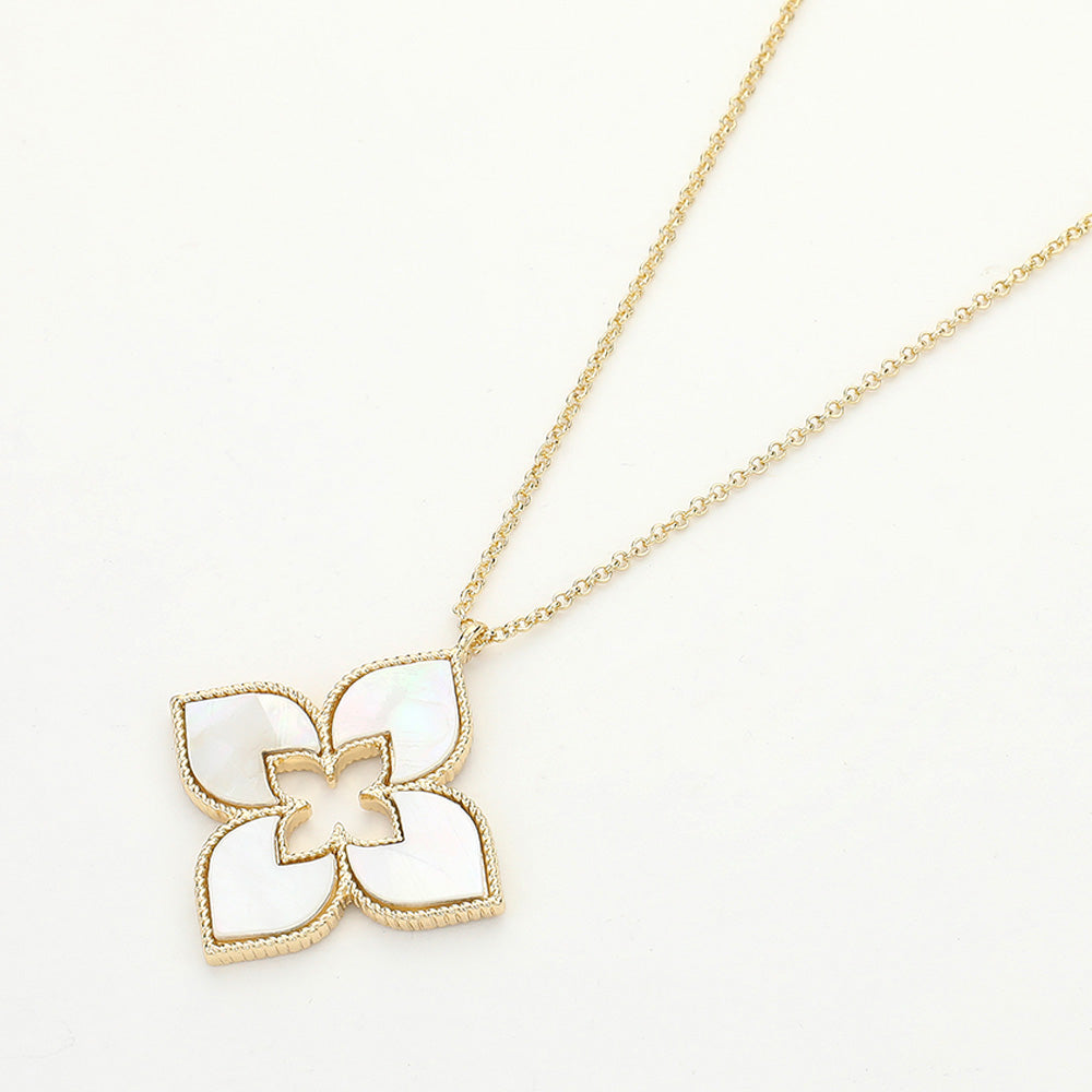 Irene clover necklace