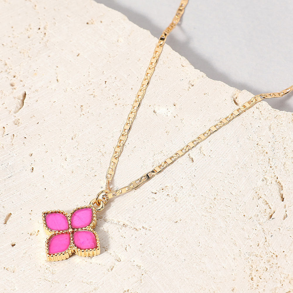 Valentina clover necklace