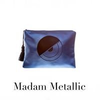Metalli blue clutch