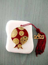 Load image into Gallery viewer, Marble stone with pomegranate charms