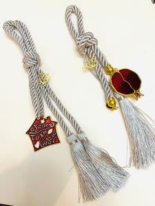 Handmade gouria
