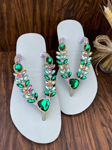 Yianna flip flops